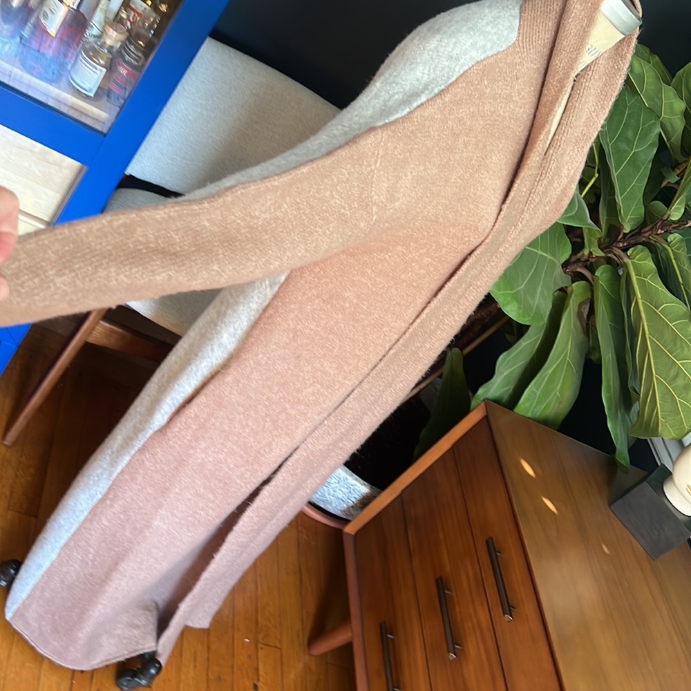 NWOT Yasmine Color Block Cardigan by Modern Citizen - M/L